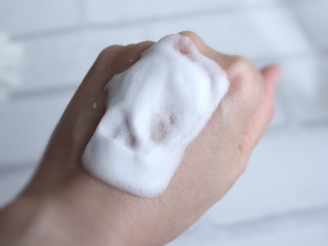 ホイップフォームフェイシャルウォッシュ/BORDER FREE cosmetics/洗顔フォームを使ったクチコミ（3枚目）