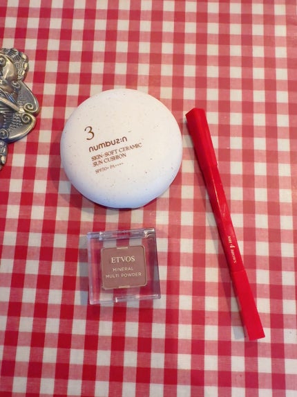 3番 ノーファンデ陶器肌トーンアップクッション/numbuzin/クッションファンデーションを使ったクチコミ(1枚目)