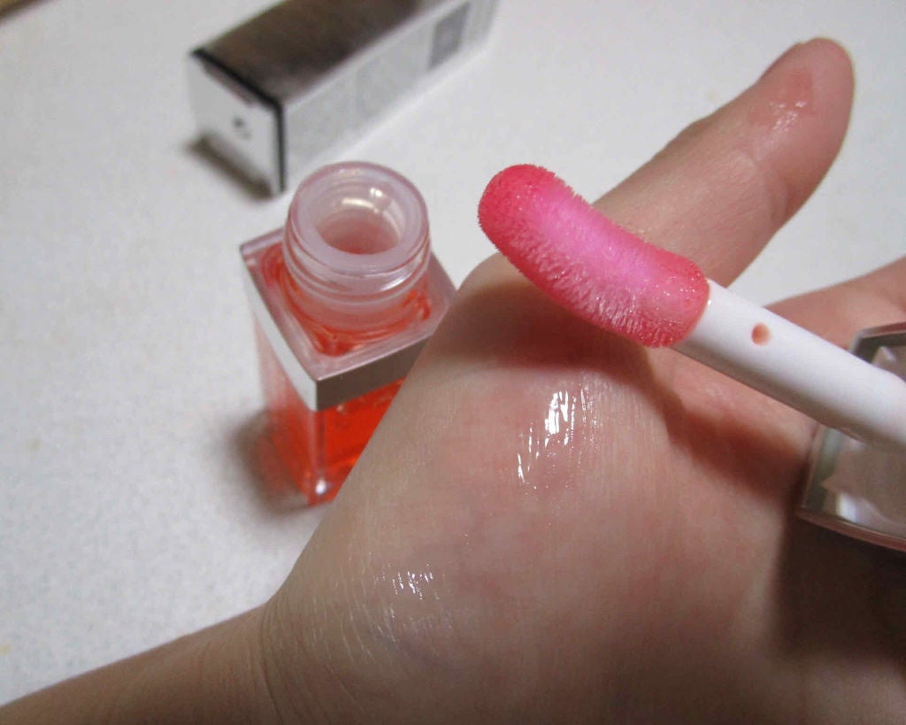 ディオール アディクト リップ グロウ オイル/Dior/リップグロスを使ったクチコミ(2枚目)