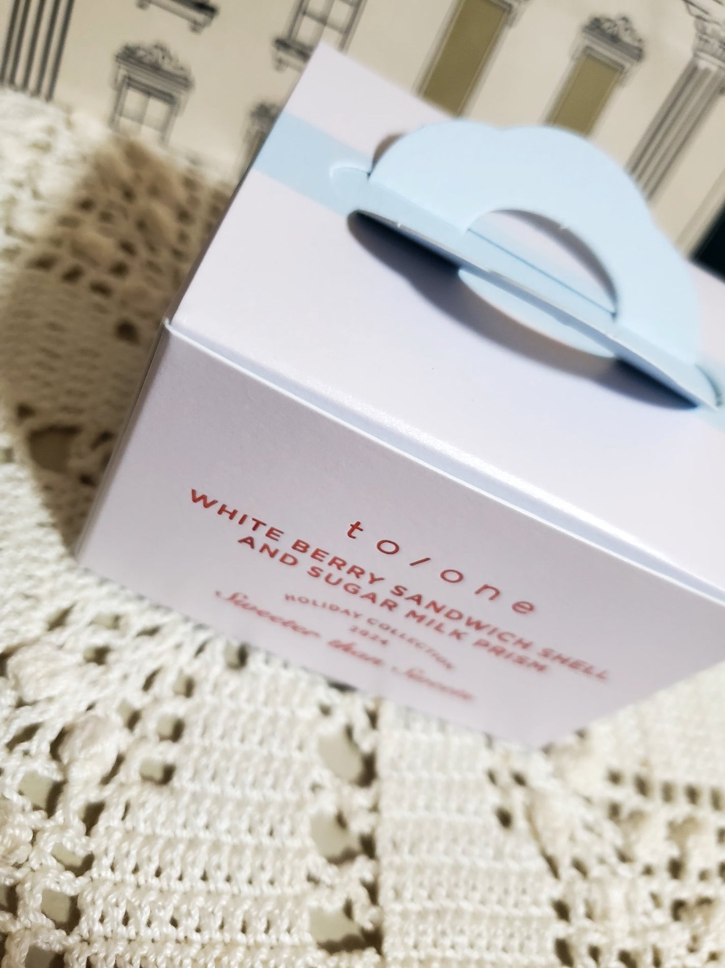 トーン ホリデー スイーツ ボックス Midnight Sweets & Twinkle Caramel/to/one/メイクアップキットを使ったクチコミ(6枚目)