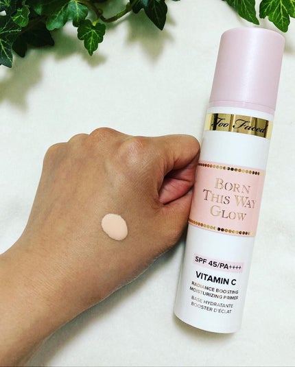 ボーン ディス ウェイ グロウ モイスチュアライジング メイクアップ プライマー/Too Faced/化粧下地を使ったクチコミ(2枚目)