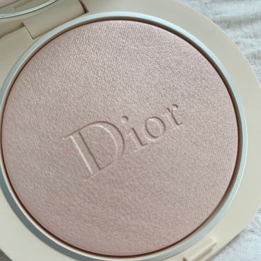 ディオールスキン フォーエヴァー クチュール ルミナイザー/Dior/プレストパウダーを使ったクチコミ（3枚目）