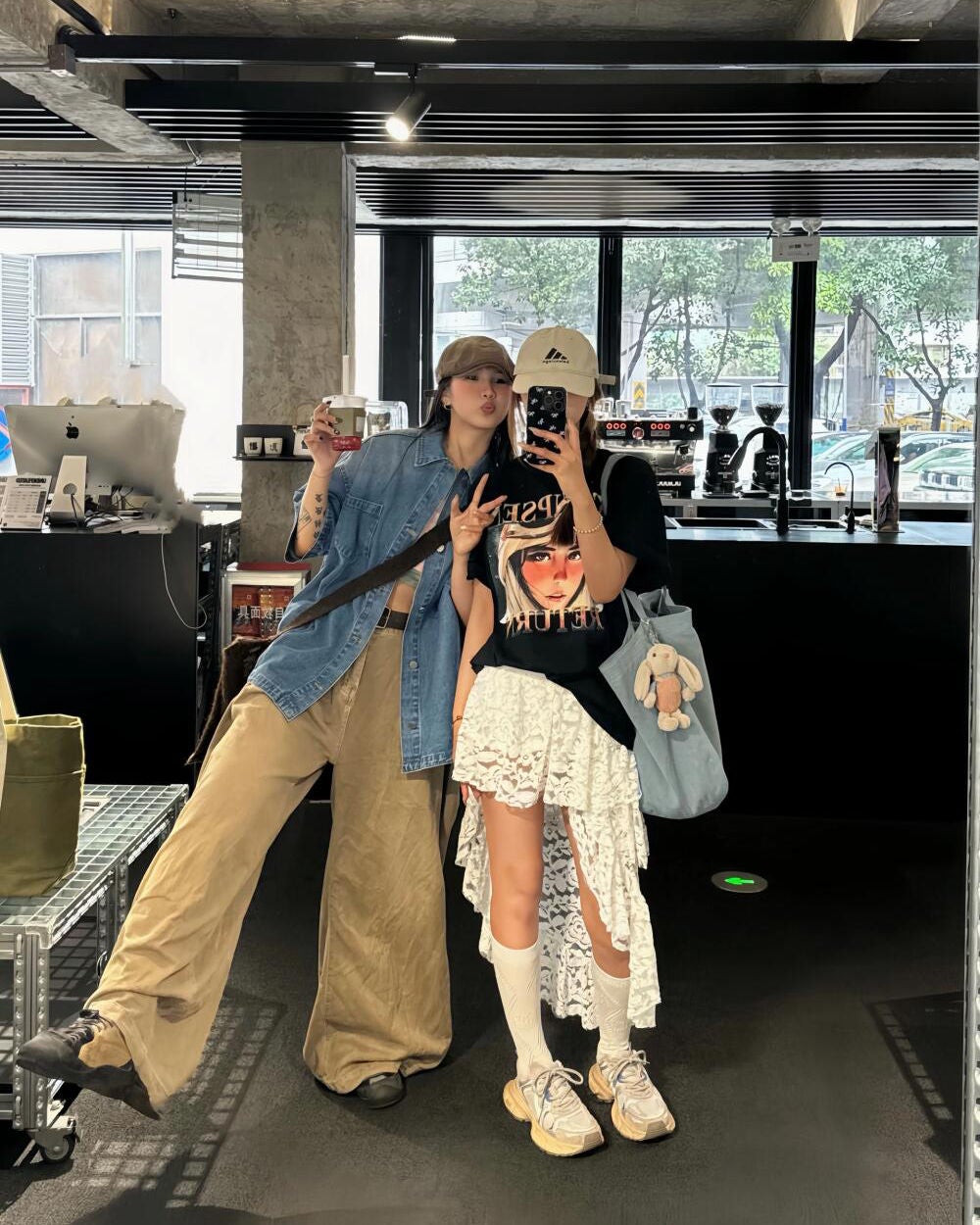 ひとみ on LIPS 「仲良しの友達との一週間のおしゃれな服装!#コーデ#韓国雑貨#韓..」(1枚目)