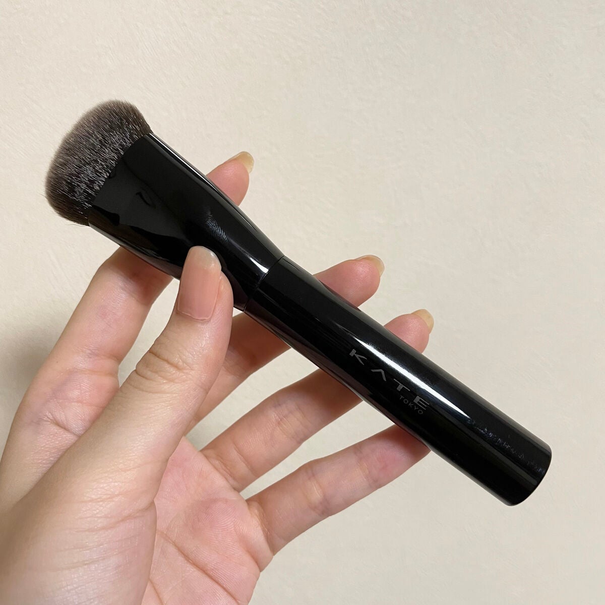 ファンデーションブラシ(マツモトキヨシ・ココカラファイン専用商品)/KATE/メイクブラシを使ったクチコミ(1枚目)