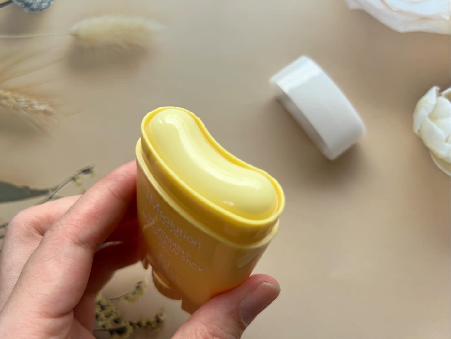 V9ビタミンアンプルUVスティック CLEAR/JMsolution/日焼け止めスティックを使ったクチコミ（2枚目）