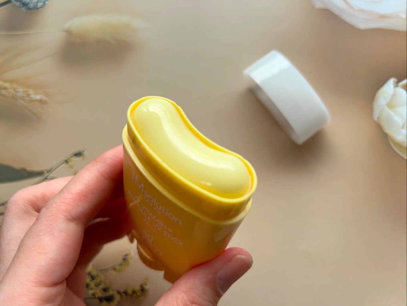 V9ビタミンアンプルUVスティック CLEAR/JMsolution/日焼け止めスティックを使ったクチコミ(2枚目)