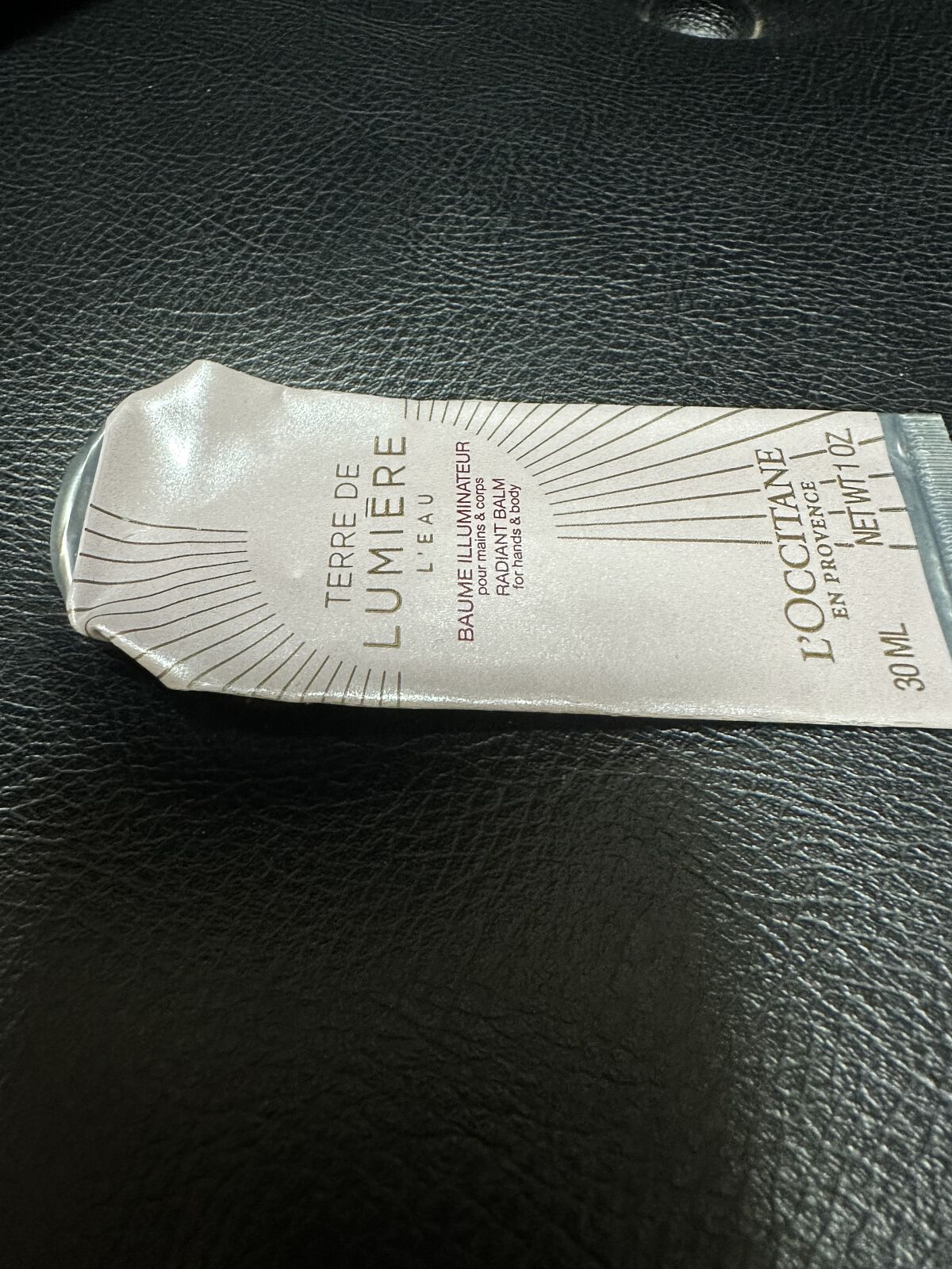 テール ド ルミエール ハンドクリーム/L'OCCITANE/ハンドクリームを使ったクチコミ（1枚目）