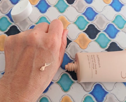 3番 ノーファンデ陶器肌トーンアップクリーム/numbuzin/化粧下地を使ったクチコミ(3枚目)