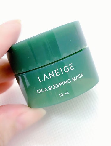 LANEIGE　シカスリーピングマスク


とても良い◎‼︎  


スキンケア商品は「絶対にこれ！」という物をまだ見つけずに色々と手を出しているのですが…  


「絶対にこれ！」の1つにとうとう出逢