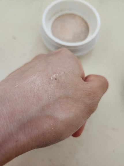 ミネラルシルクファンデーション(ケース・パフ付)/ヴァントルテ/パウダーファンデーションを使ったクチコミ(4枚目)