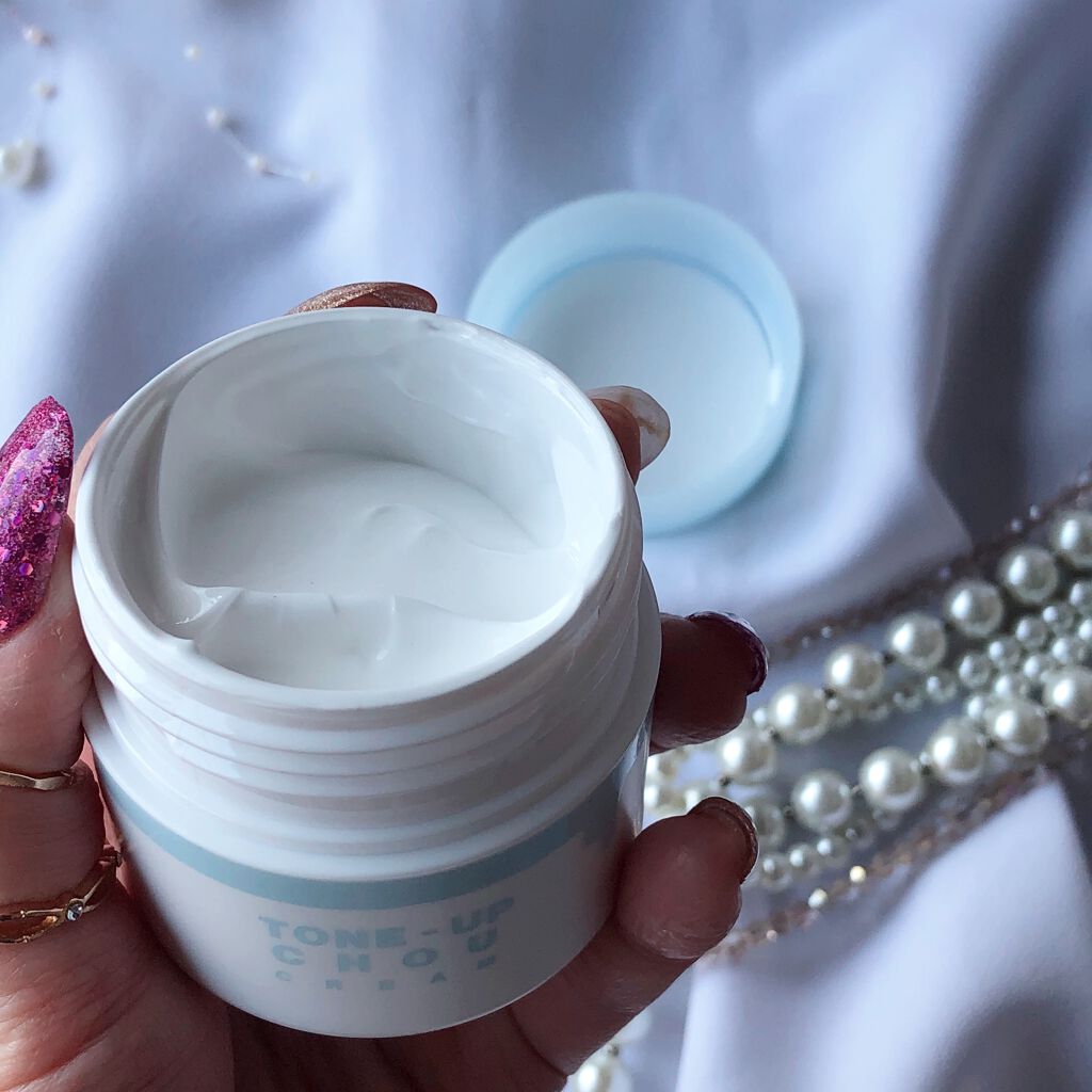 トーンアップシュークリーム/MILCOTT/化粧下地を使ったクチコミ（2枚目）