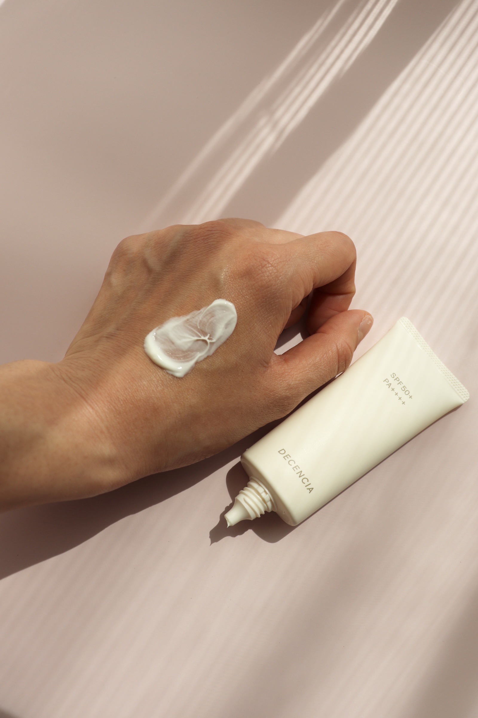 ディセンシア フローレス UVプロテクター/DECENCIA/日焼け止めローションを使ったクチコミ（3枚目）