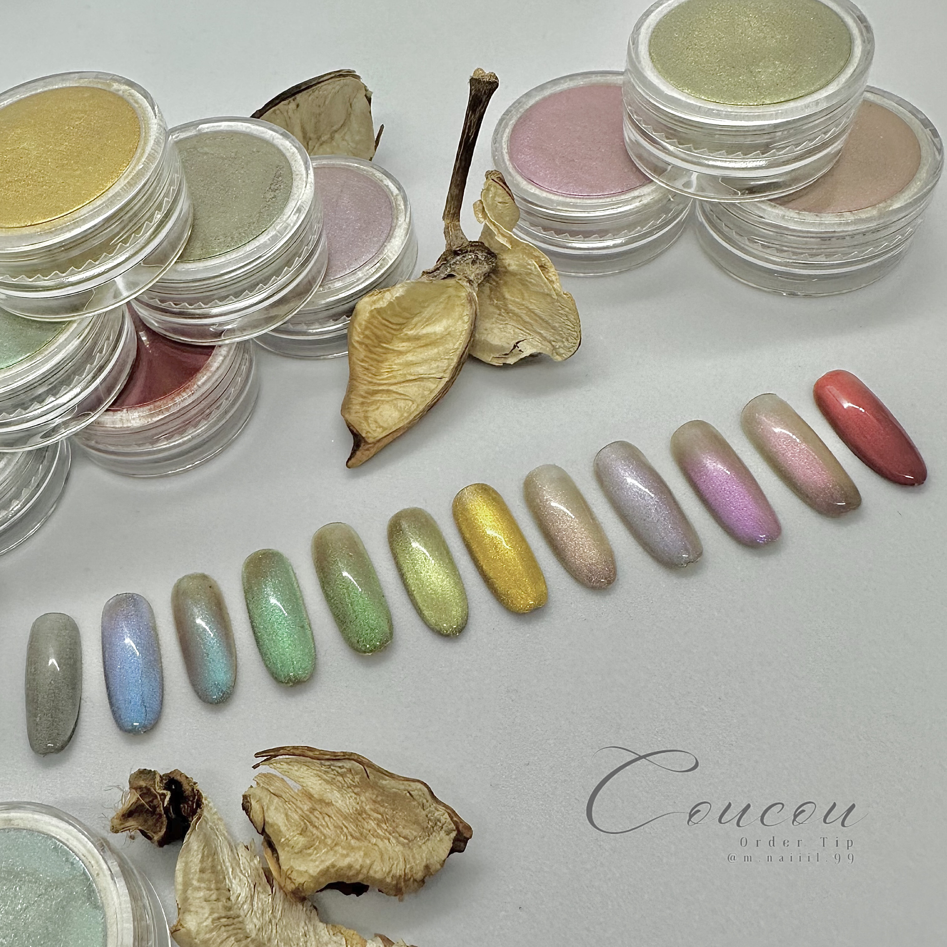 #ネイル,#マグネットネイル,#夏ネイル,#大人ネイル,#ジェルネイル,#セルフネイルのネイルデザイン