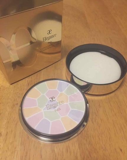 エレガンス ラ プードル オートニュアンス リクスィーズ/Elégance/プレストパウダーを使ったクチコミ(1枚目)