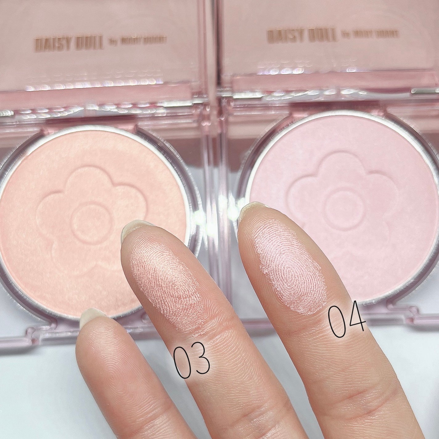 デイジードール パウダー ブラッシュ ブルーム/DAISY DOLL by MARY QUANT/パウダーチークを使ったクチコミ(3枚目)