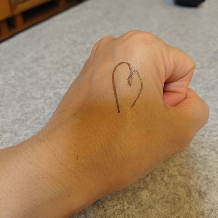 【旧品】シルキーリキッドアイライナーWP/D-UP/リキッドアイライナーを使ったクチコミ(3枚目)