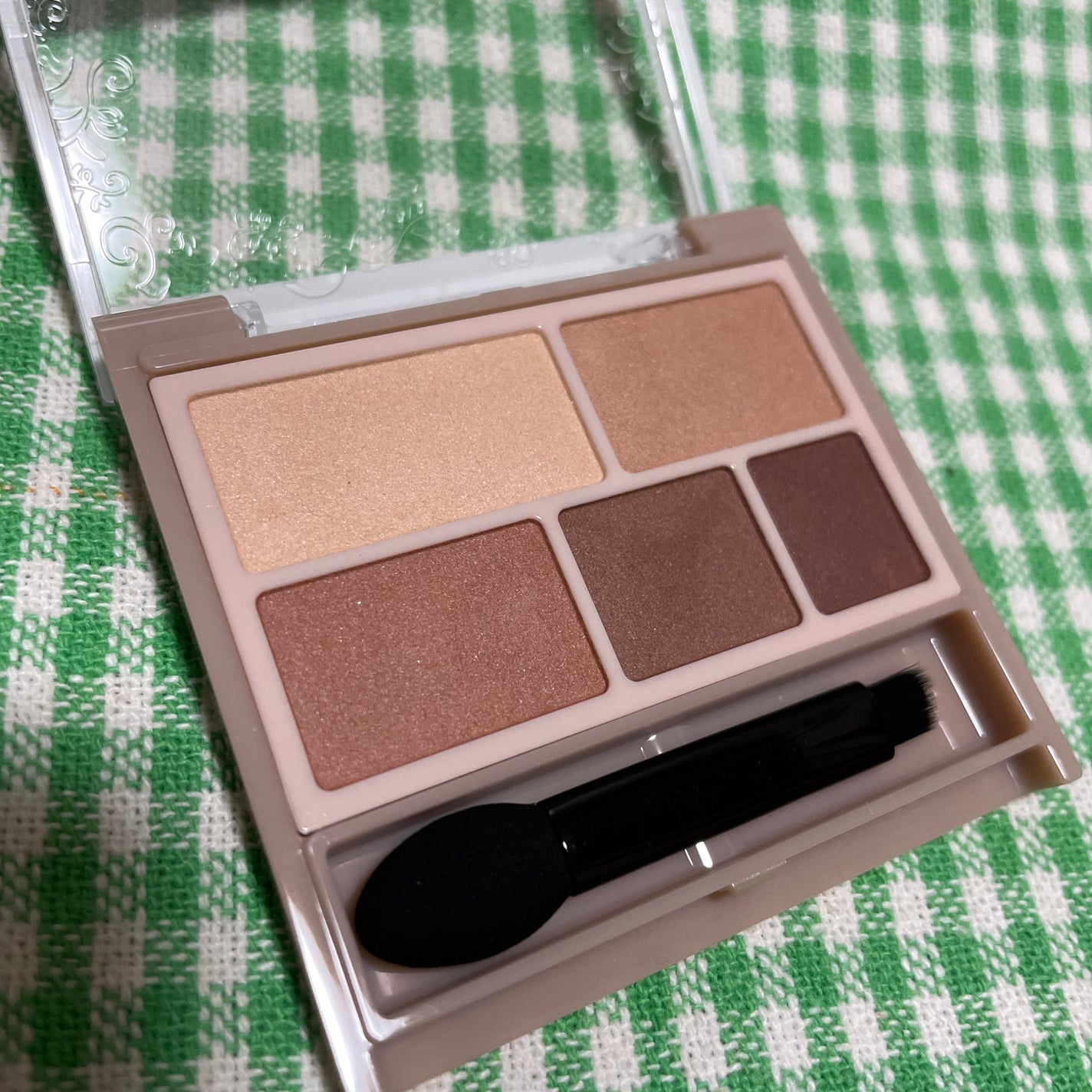 パーフェクトマルチアイズ/キャンメイク/アイシャドウパレットを使ったクチコミ(2枚目)