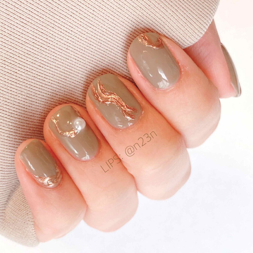 ジェルネイル（ライト対応）/セリア/ジェルネイルを使ったクチコミ（1枚目）