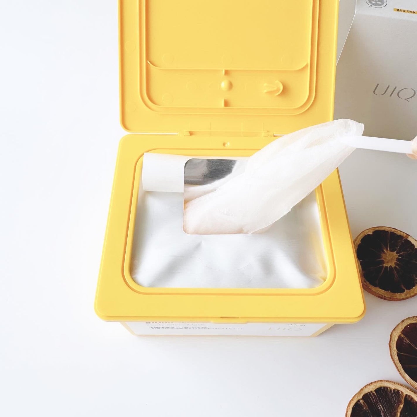 バイオームビタCグローデイリーシートマスク/UIQ/シートマスク・パックを使ったクチコミ(3枚目)