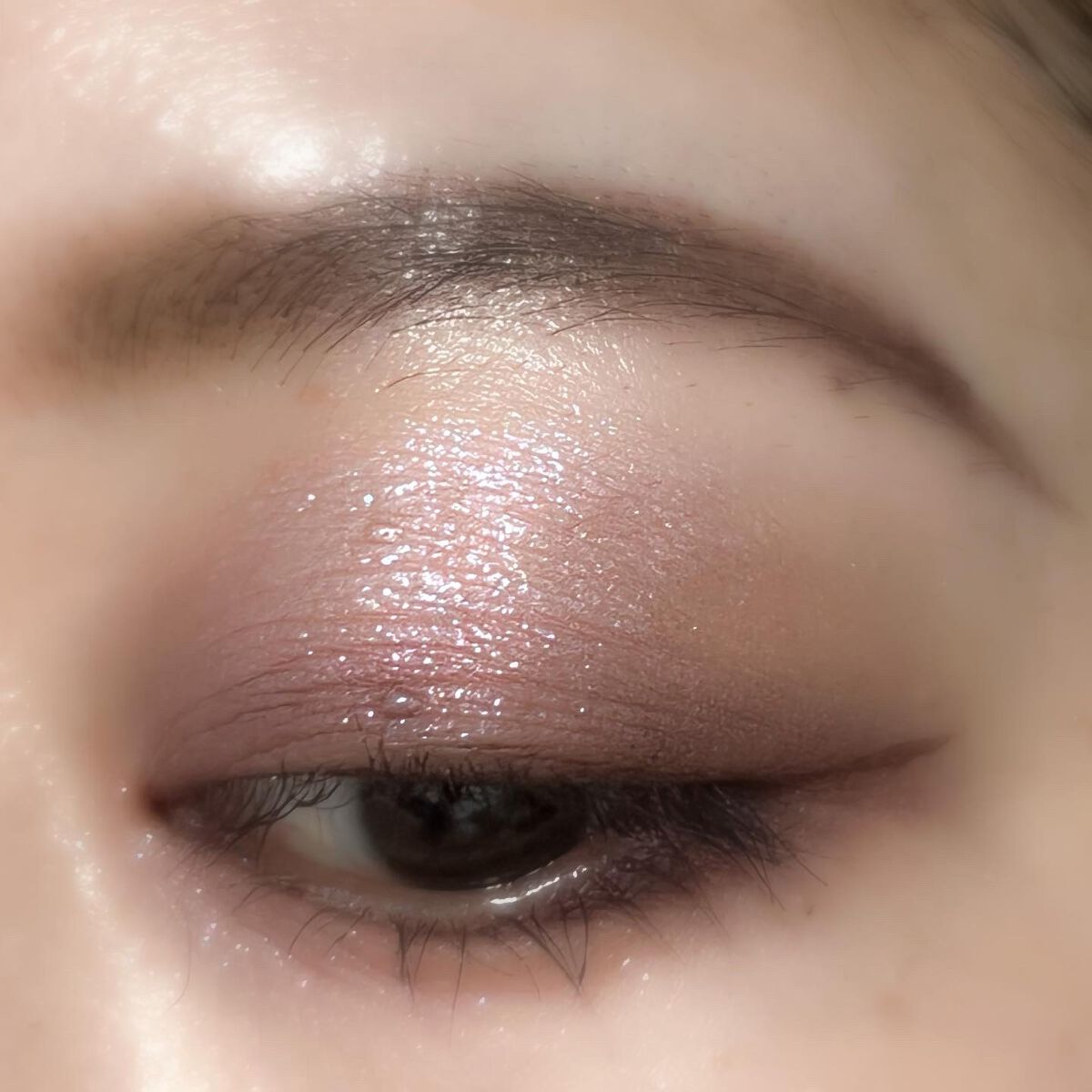 アディクション ザ アイシャドウ スパークル/ADDICTION/単色アイシャドウを使ったクチコミ（2枚目）
