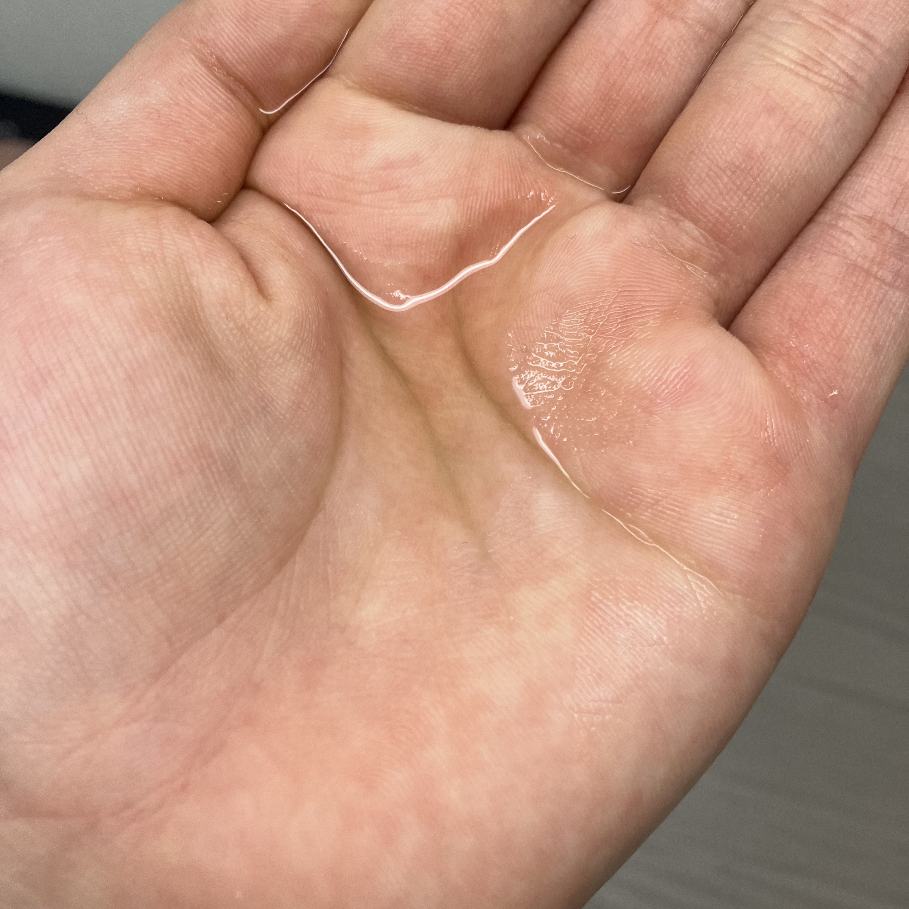 ガラクナイアシン2.0エッセンス/manyo/美容液を使ったクチコミ（2枚目）