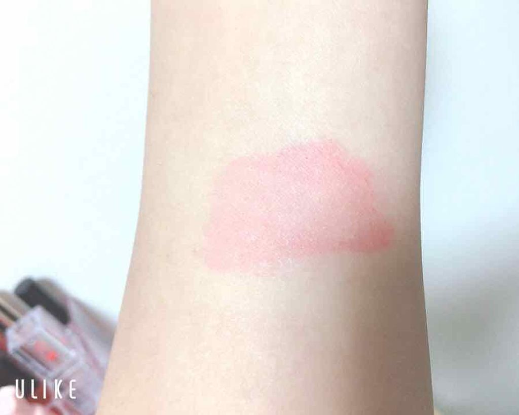 ハートウィンドウリップティントベルベットタイプ/VAVI MELLO/口紅を使ったクチコミ(4枚目)