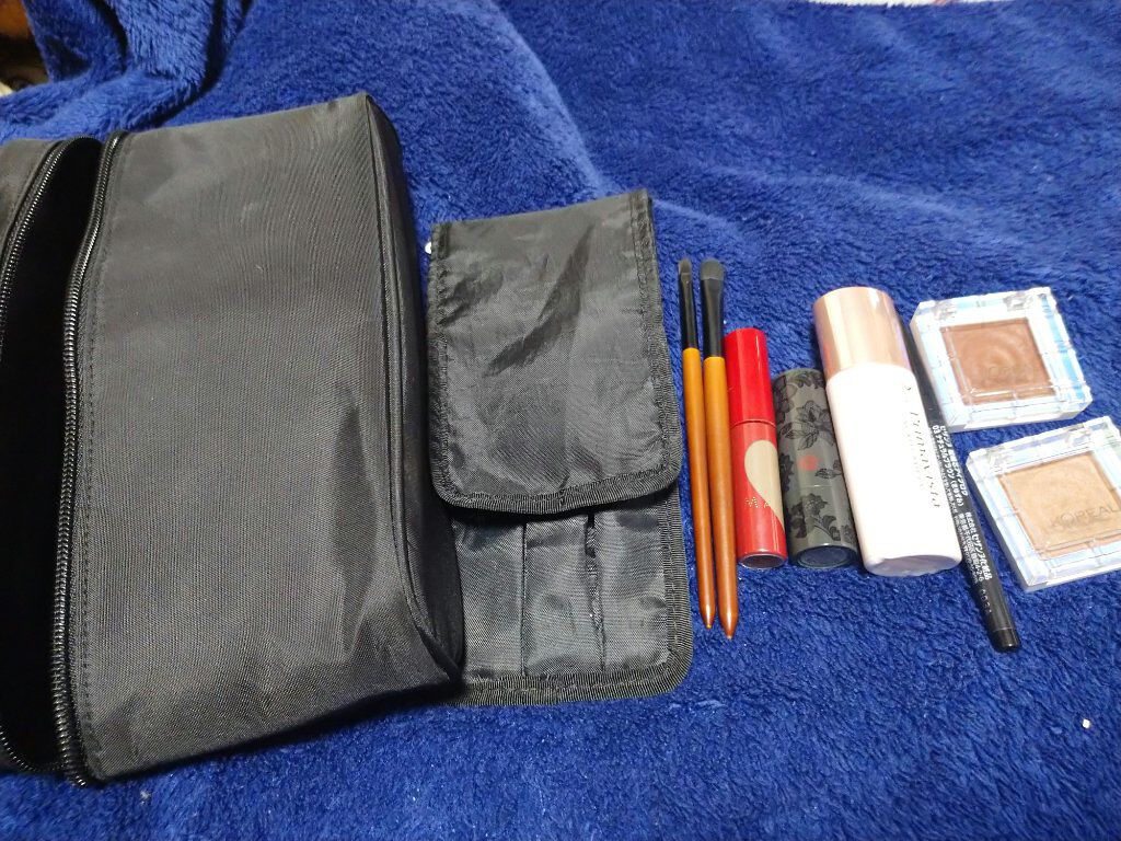 ナイロン手付ポーチ/無印良品/化粧ポーチを使ったクチコミ（1枚目）