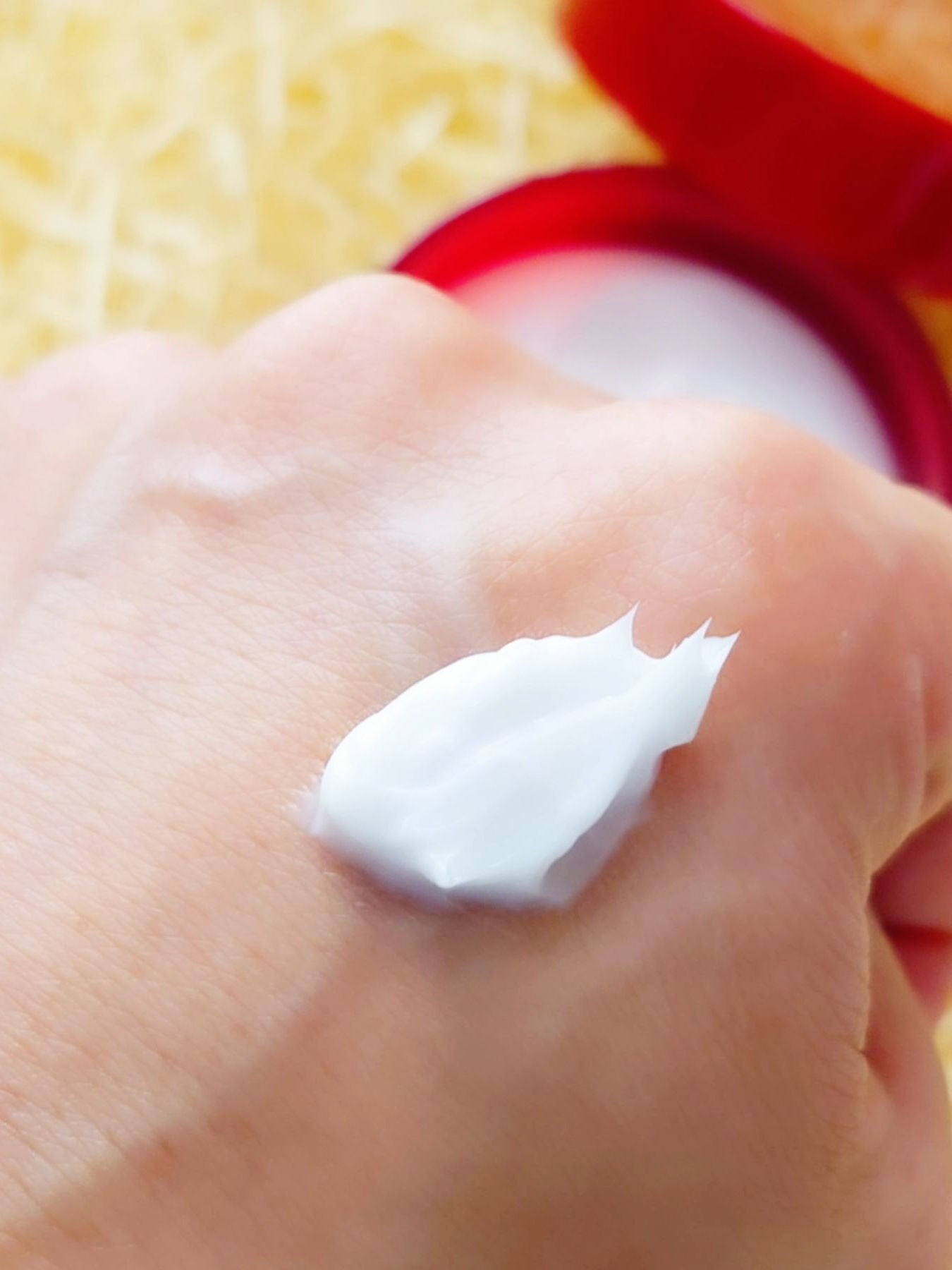 ピュア ナチュラル プレミアム リフティング クリームエッセンス【医薬部外品】/pdc/フェイスクリームを使ったクチコミ(3枚目)