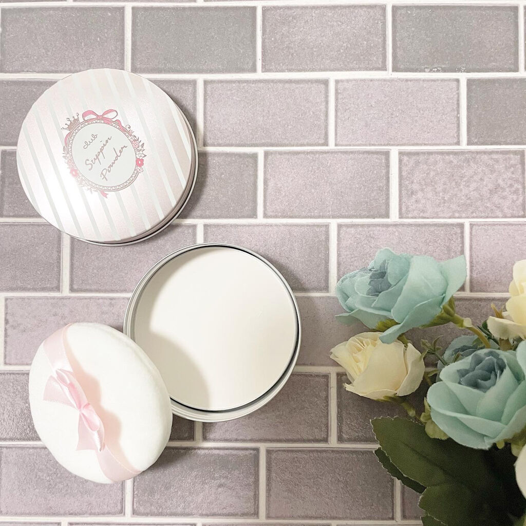 すっぴんパウダー  パステルローズの香り/クラブ/プレストパウダーを使ったクチコミ（2枚目）