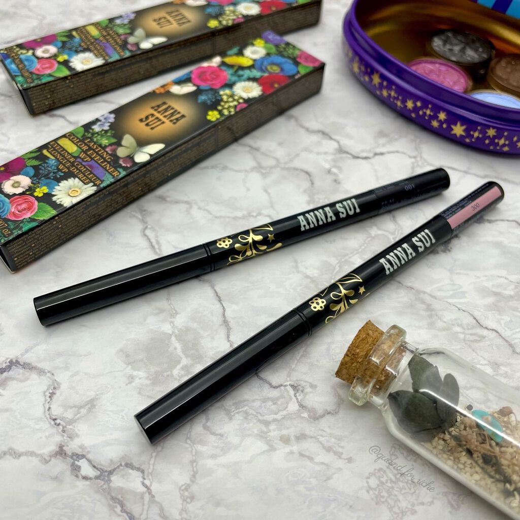 ANNA SUI ラスティング カラー アイライナー WPのクチコミ「どこまでもANNA SUI💜🖤
⚠️8枚目、目のアップあり〼
苦手な方はご注意ください🙇🏻‍♀.....」（1枚目）