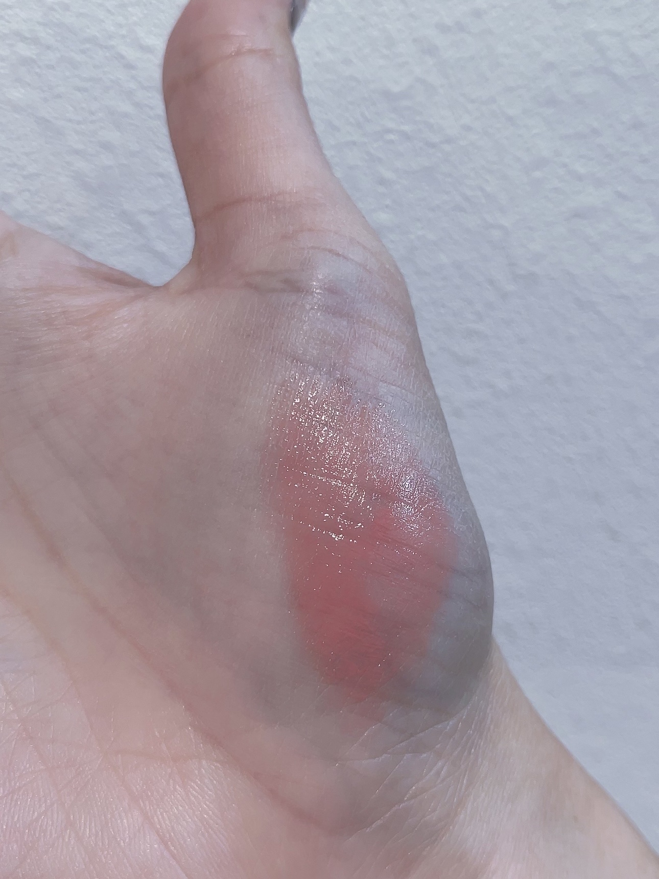 ボンディンググロウリップスティック/Laka/口紅を使ったクチコミ（3枚目）