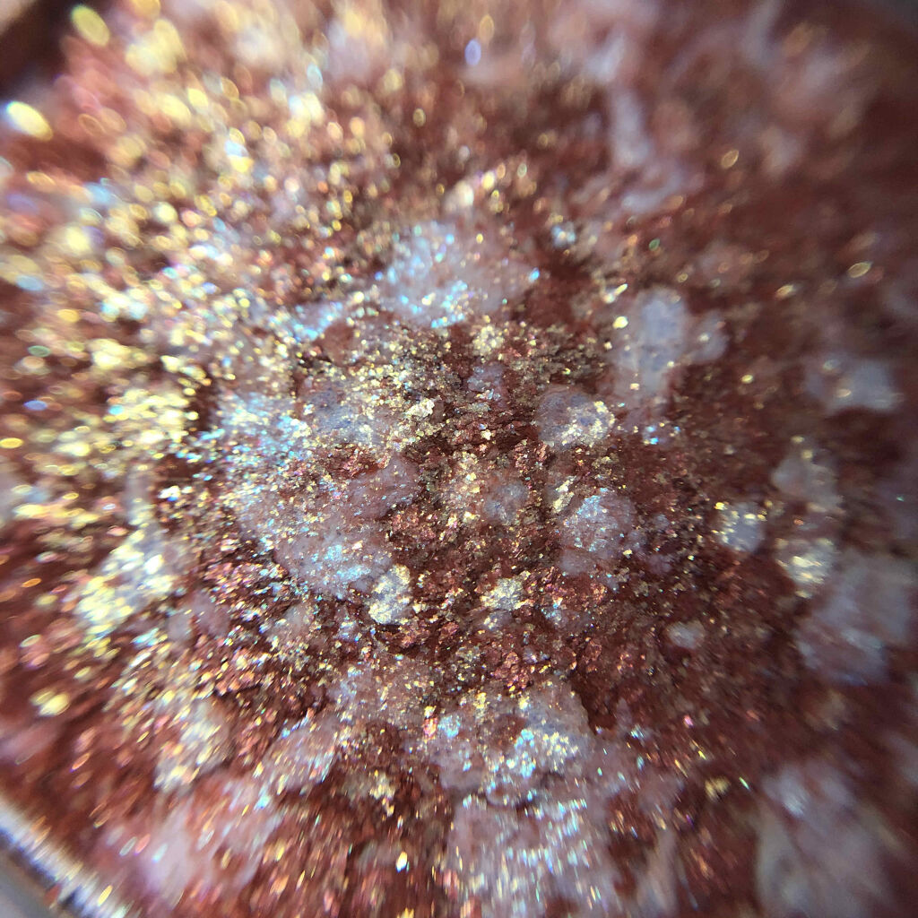 グリッタープリズム シャドウ/MISSHA/グリッターを使ったクチコミ（2枚目）