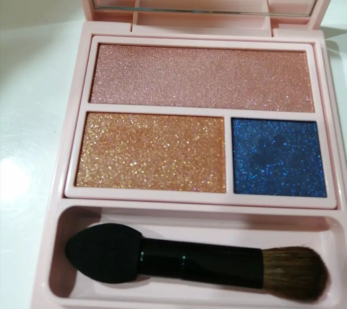 フーミー アイシャドウパレット pansy pink