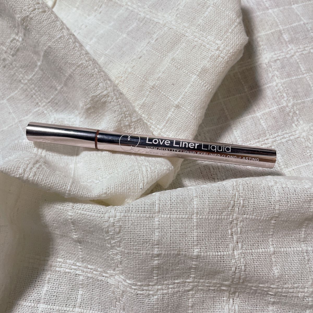 リキッドアイライナーR4/ラブ・ライナー/リキッドアイライナーを使ったクチコミ(1枚目)