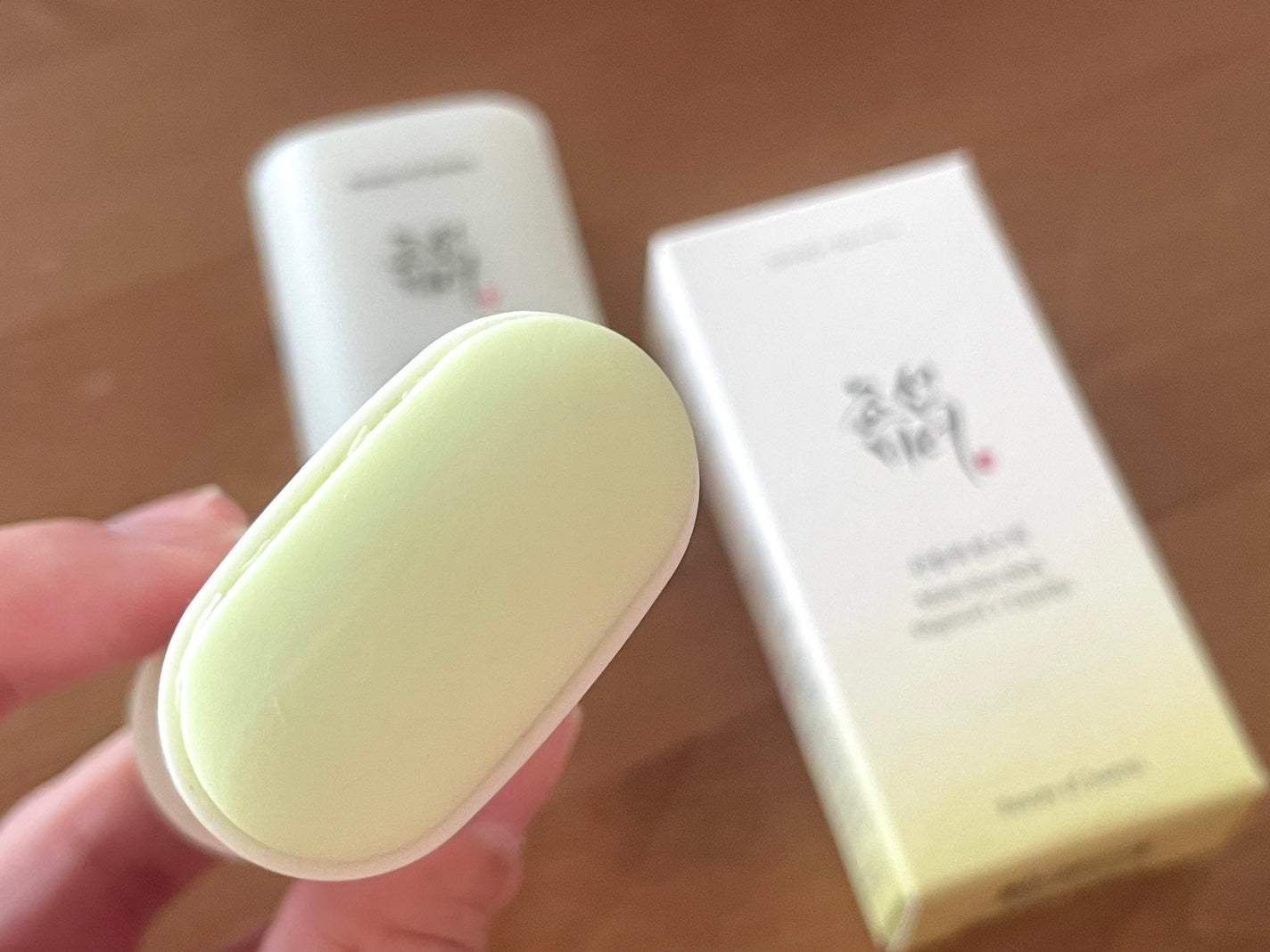 パウダークリームリップバーム/TOCOBO/リップバームを使ったクチコミ(2枚目)