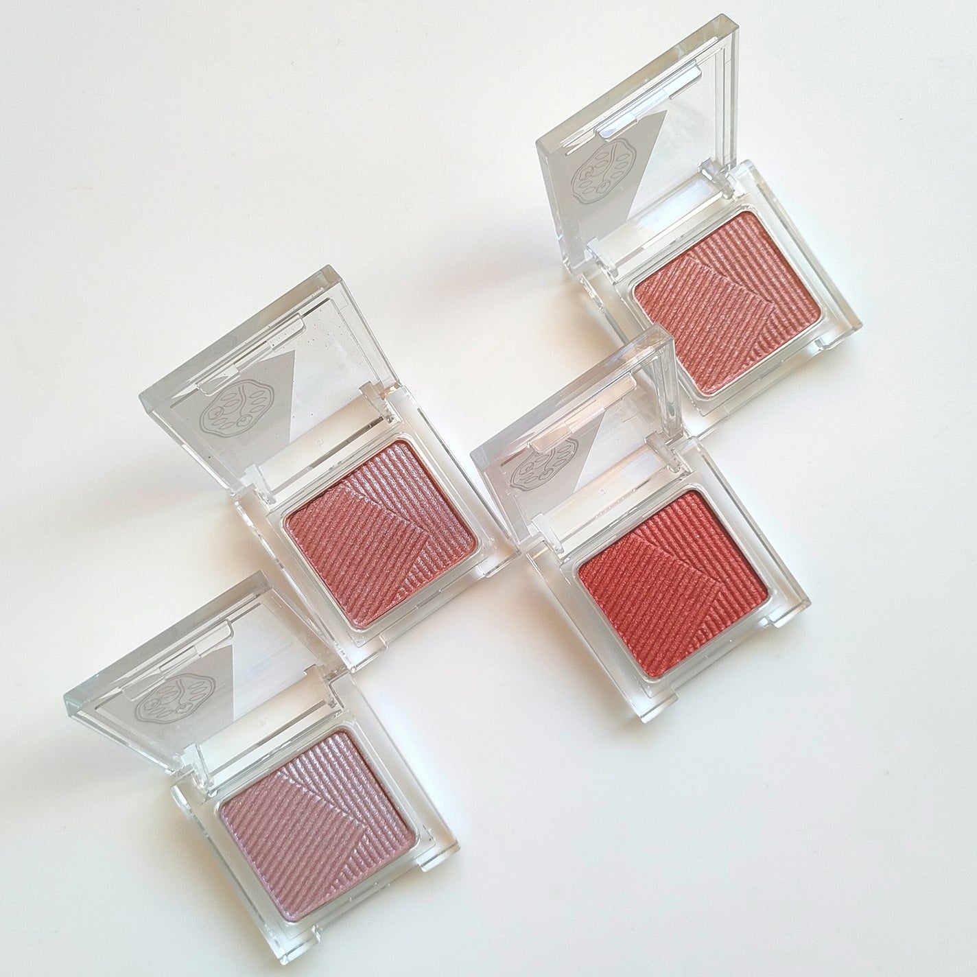 オーラデュウ プリズム イルミネーター ピコ/SHISEIDOザ・メーキャップ/単色アイシャドウを使ったクチコミ(2枚目)