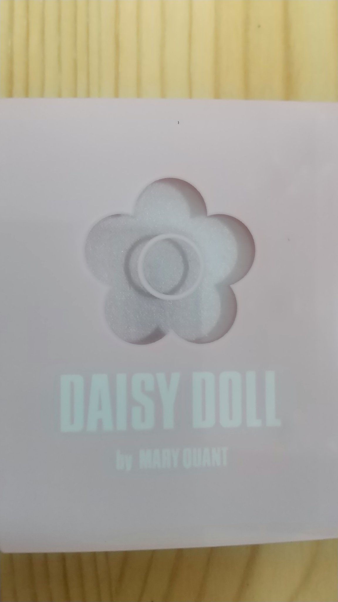 パウダーブラッシュ LV-01 ユレルラベンダー/DAISY DOLL by MARY QUANT/パウダーチークを使ったクチコミ（1枚目）