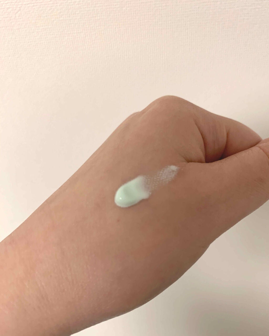 スキンアクア トーンアップUVエッセンス/スキンアクア/日焼け止めクリームを使ったクチコミ(2枚目)