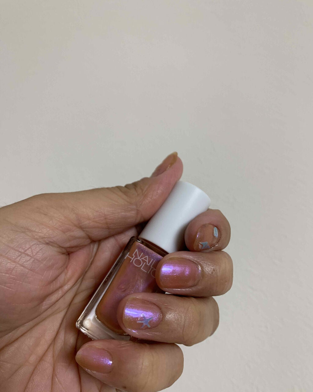 ネイルホリック リミテッドカラー Sea Shell/ネイルホリック/マニキュアを使ったクチコミ(2枚目)