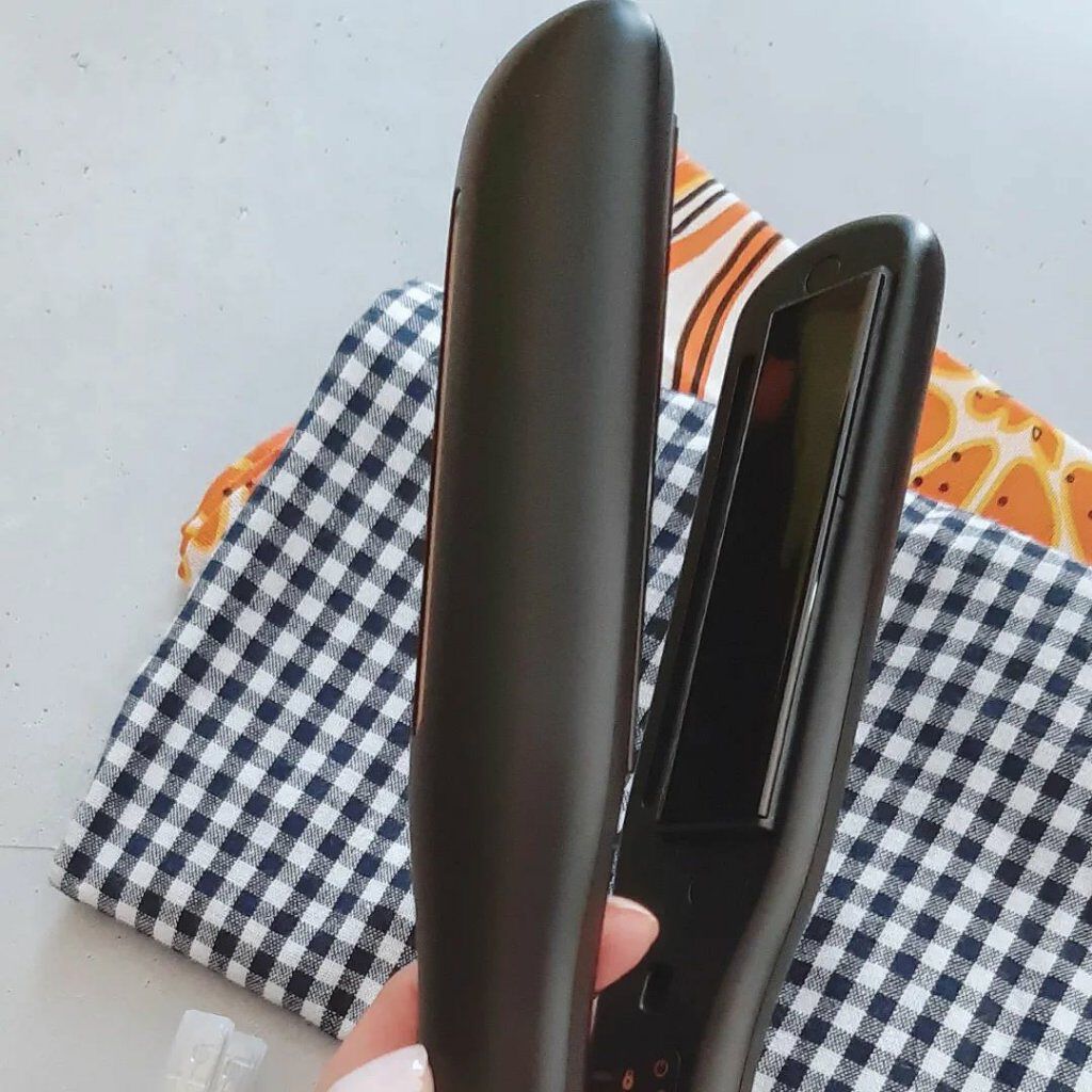 プリヴィレージュ シルクミラーストレート MHS-2410/mod's hair/ストレートアイロンを使ったクチコミ（2枚目）