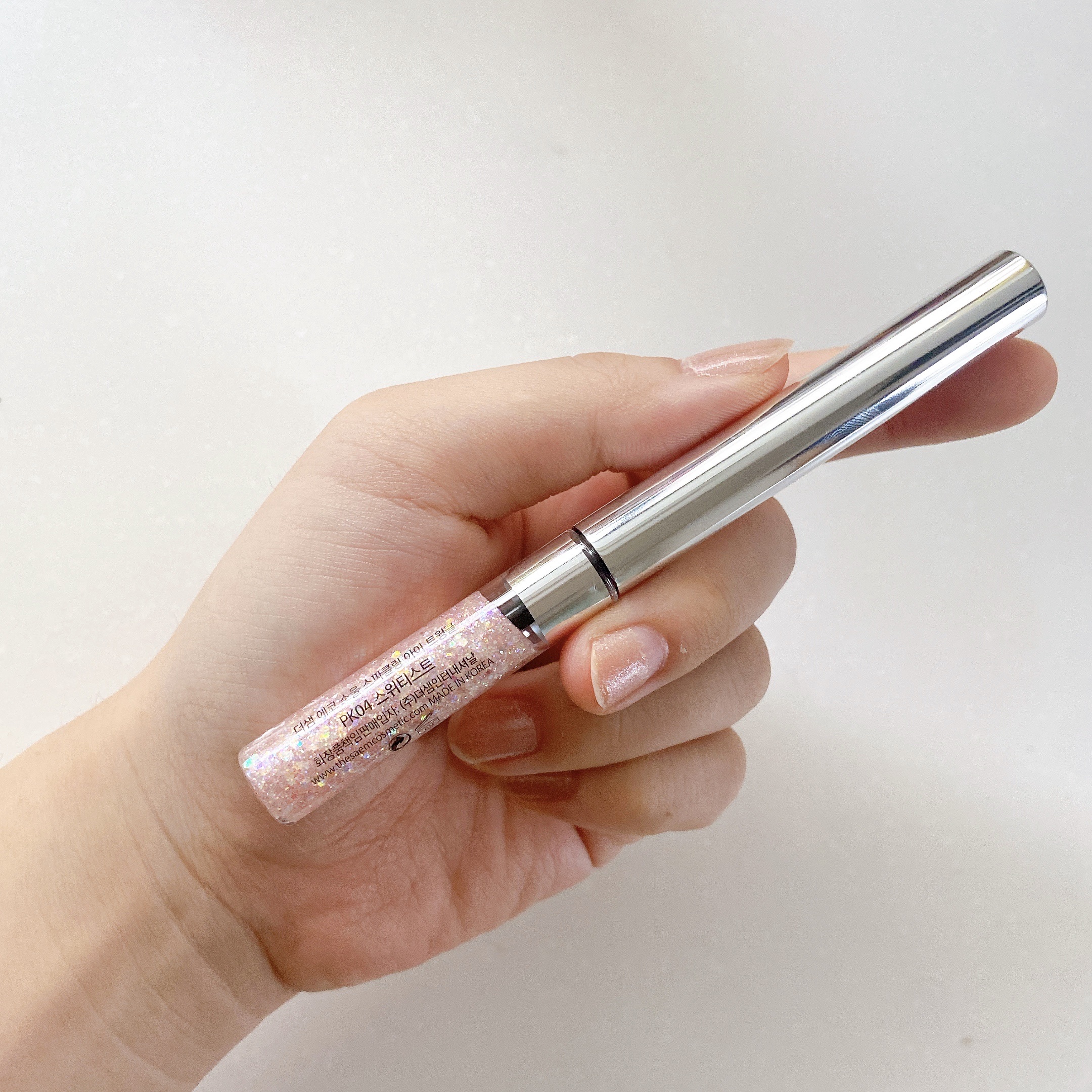 スパークリング アイシャドウ/the SAEM/リキッドアイシャドウを使ったクチコミ（2枚目）