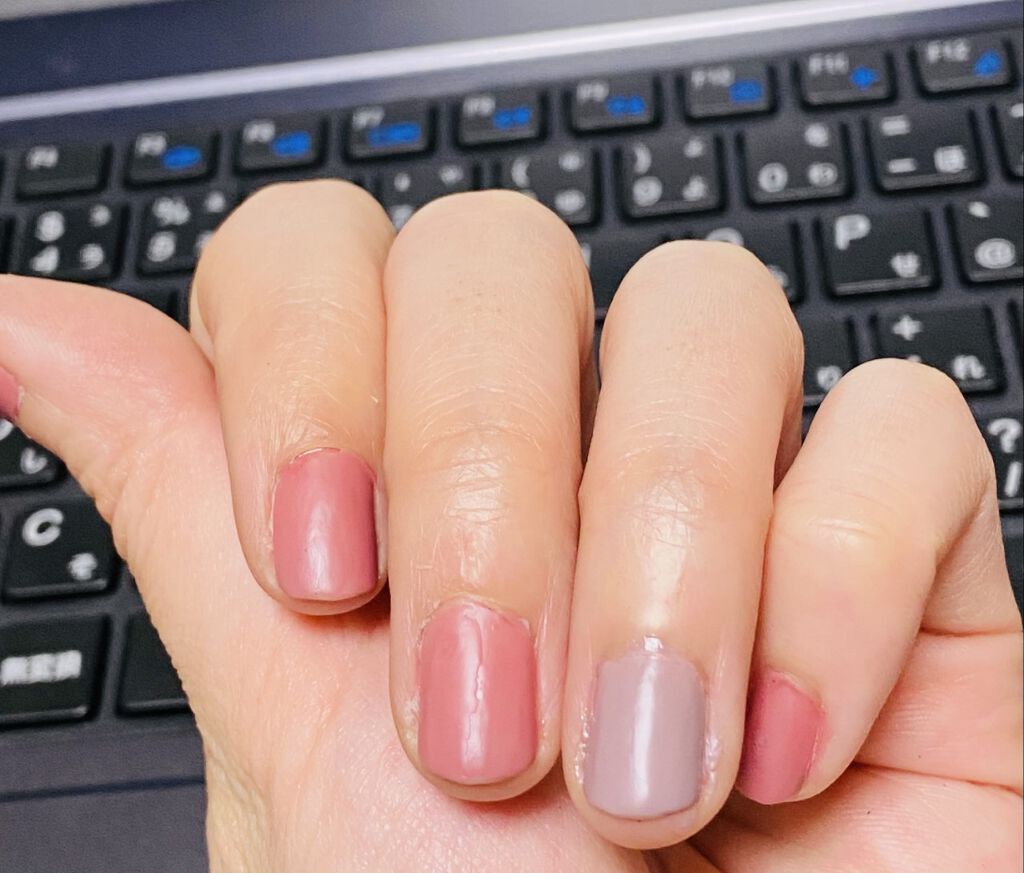 ã¡ãŒð on LIPS ããã€ã«ã¯ç§ã®ãè±ãã³ã¹ã¢ã¹ãæèããŠNAILHOLICã®BE3..ãïŒ3æç®ïŒ