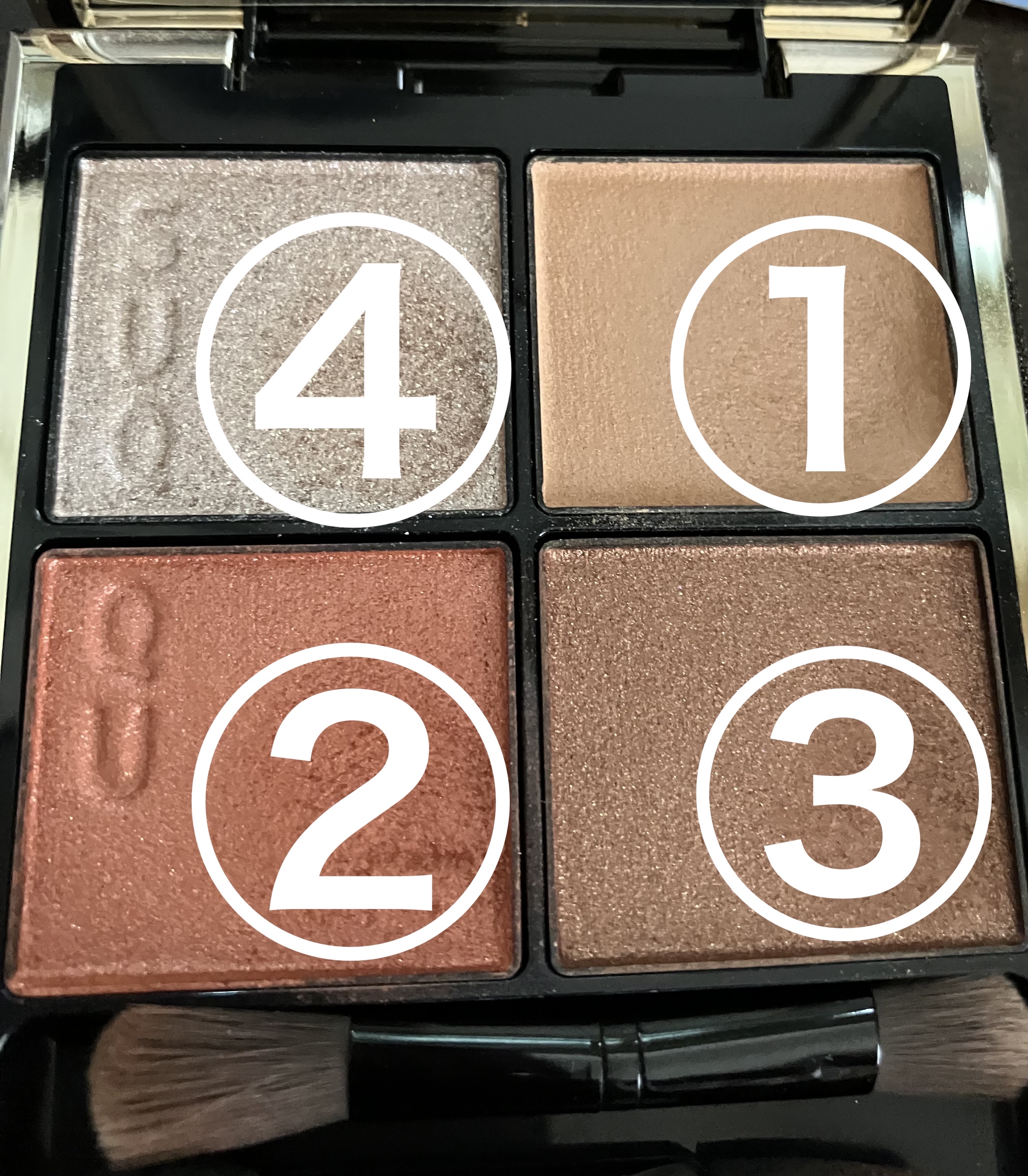 「密着アイライナー」ショート筆リキッド/デジャヴュ/リキッドアイライナーを使ったクチコミ（3枚目）