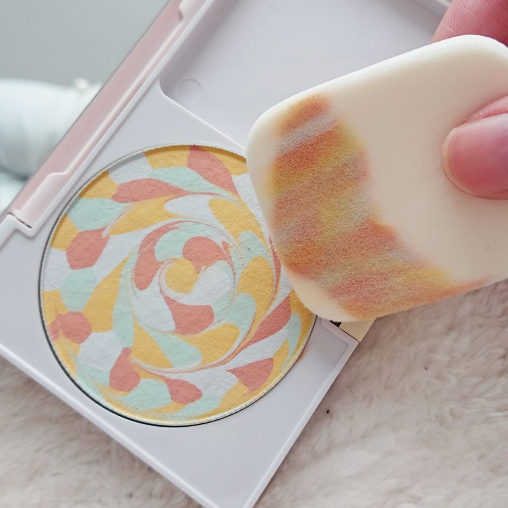 カラーブレンドファンデーション(旧)/ディエム クルール/パウダーファンデーションを使ったクチコミ（2枚目）