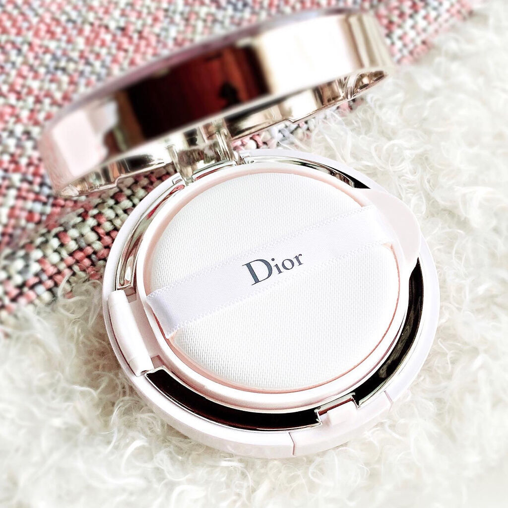 カプチュール ドリームスキン モイスト クッション SPF50 /PA+++ /Dior/クッションファンデーションを使ったクチコミ（2枚目）