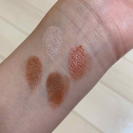 シルキースフレアイズ/キャンメイク/アイシャドウパレットを使ったクチコミ(3枚目)