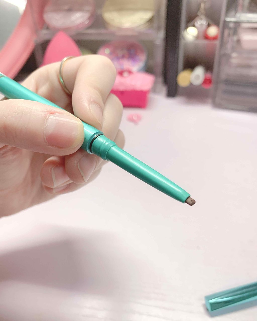 「密着アイライナー」クリームペンシル/デジャヴュ/ペンシルアイライナーを使ったクチコミ(3枚目)