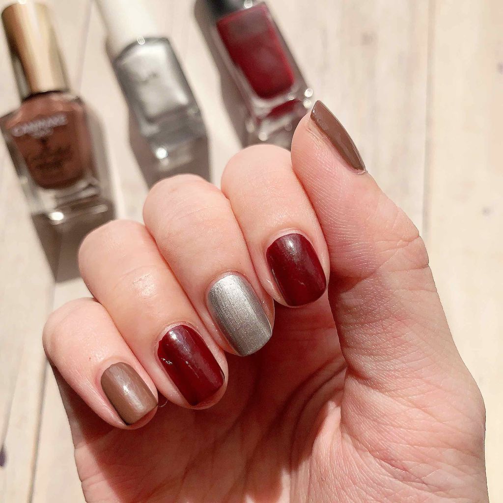 カラフルネイルズ/キャンメイク/マニキュアを使ったクチコミ（2枚目）