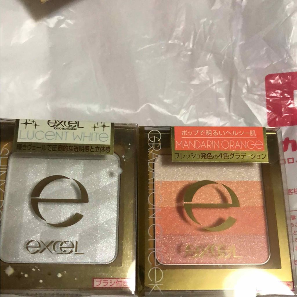 シャイニーパウダー N/excel/プレストパウダーを使ったクチコミ（1枚目）