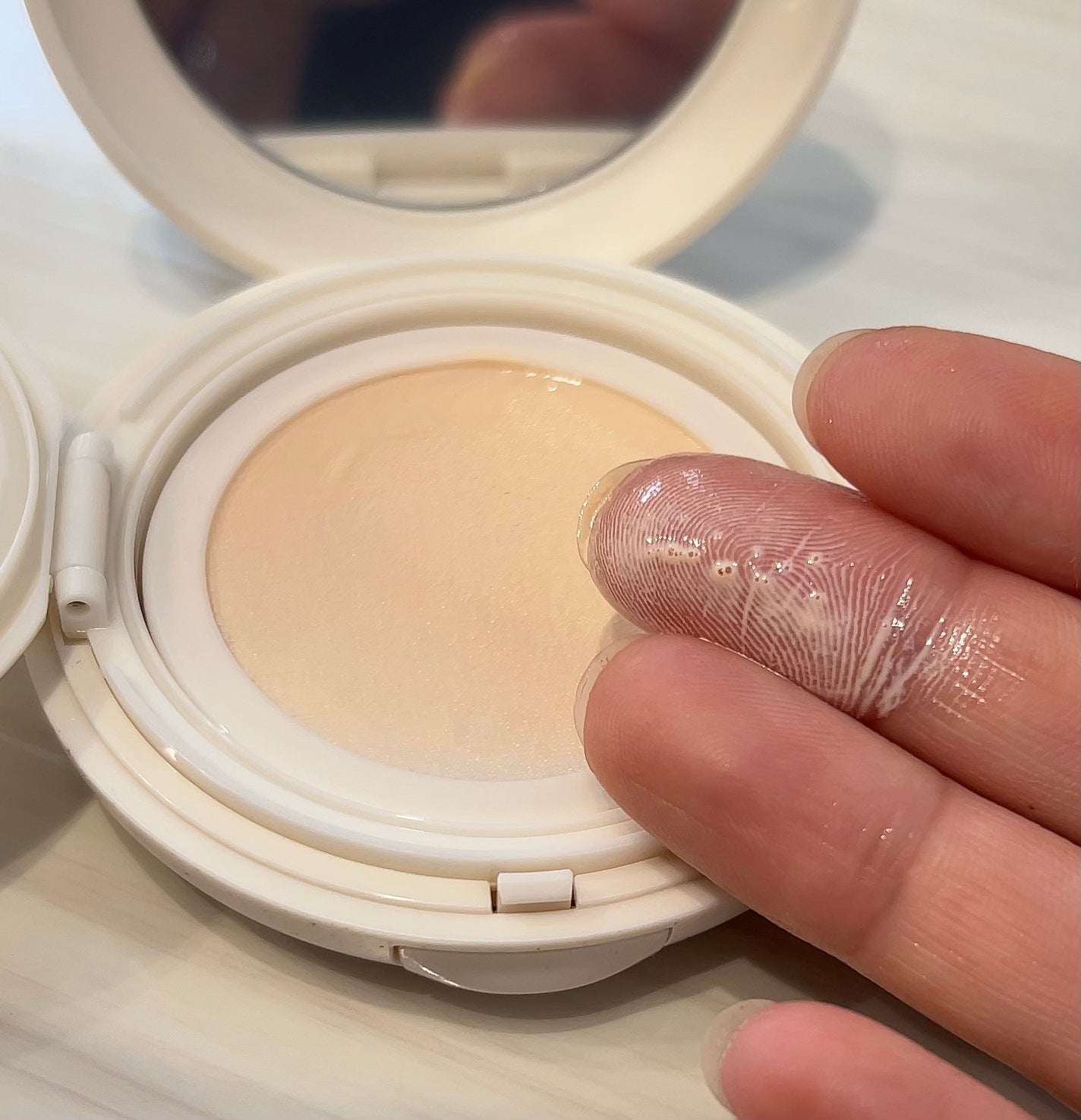 3番 ノーファンデ陶器肌トーンアップクッション/numbuzin/クッションファンデーションを使ったクチコミ(5枚目)